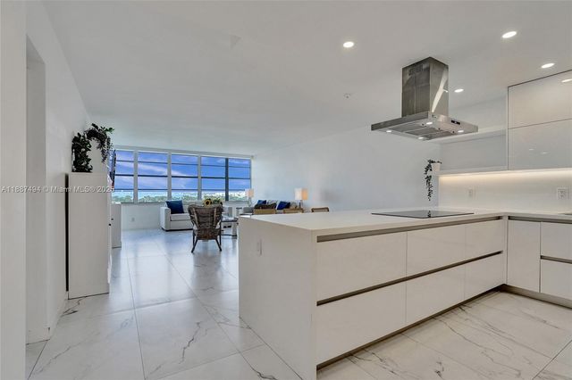 5700 Collins Ave 12E, Miami Beach, FL 33140