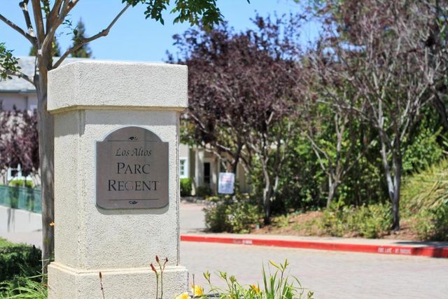 1 W Edith Avenue D226, Los Altos, CA 94022