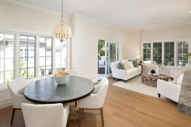 1 W Edith Avenue D226, Los Altos, CA 94022