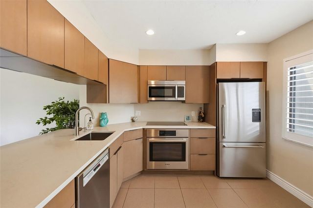 109 WOODLAND PLACE, Osprey, FL 34229
