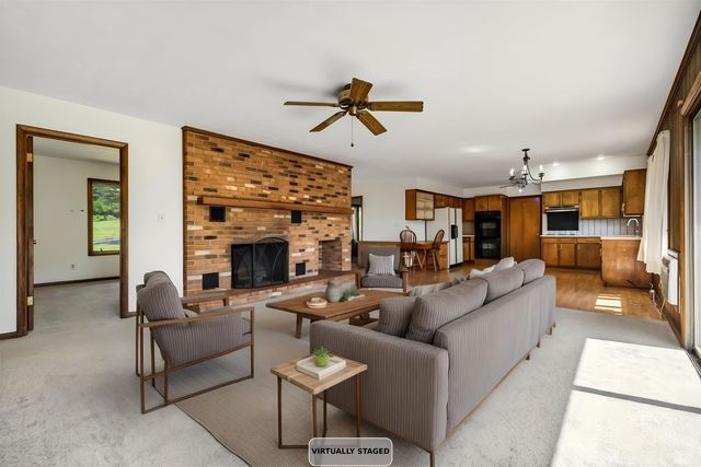 9510 SHENANDOAH DR, New Market, VA 22844