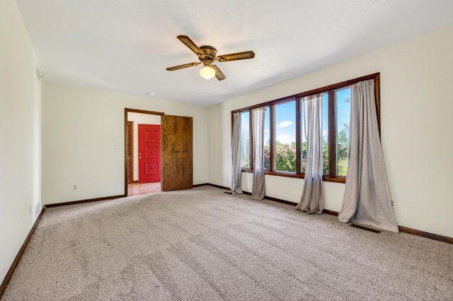 9510 SHENANDOAH DR, New Market, VA 22844