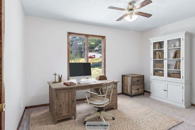 9510 SHENANDOAH DR, New Market, VA 22844