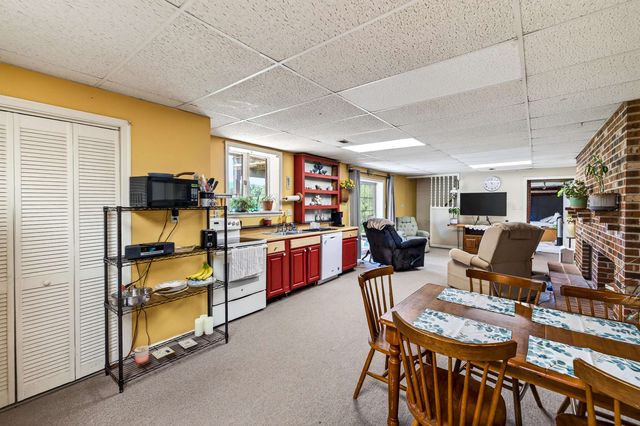9510 SHENANDOAH DR, New Market, VA 22844