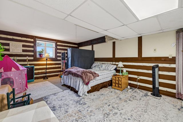 9510 SHENANDOAH DR, New Market, VA 22844
