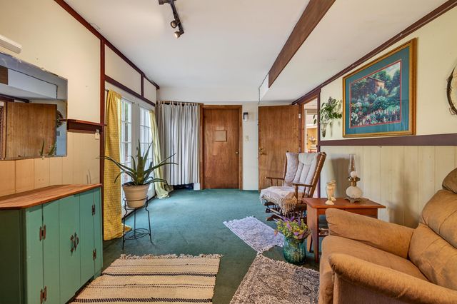 9510 SHENANDOAH DR, New Market, VA 22844