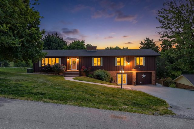 9510 SHENANDOAH DR, New Market, VA 22844