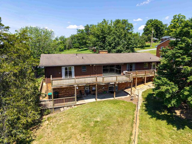9510 SHENANDOAH DR, New Market, VA 22844