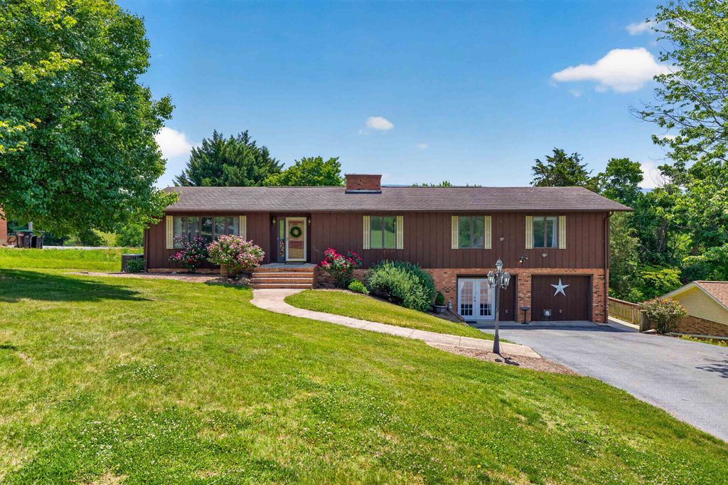 9510 SHENANDOAH DR, New Market, VA 22844