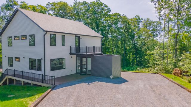 348 Restful Run Road, Nancy, KY 42544