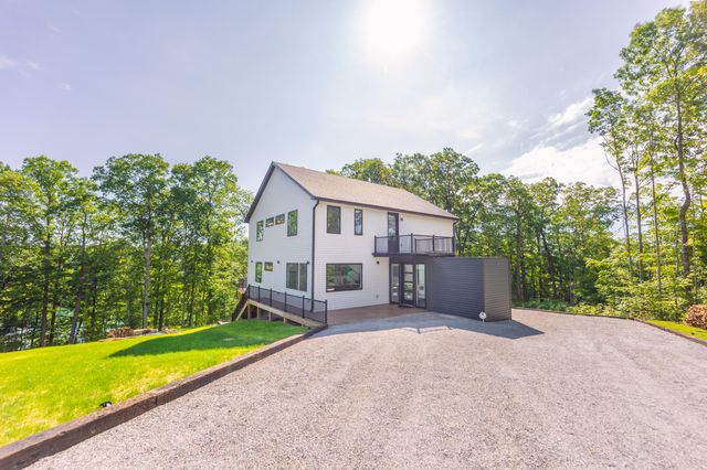 348 Restful Run Road, Nancy, KY 42544