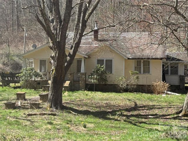 11288 Big Laurel Road, Marshall, NC 28753