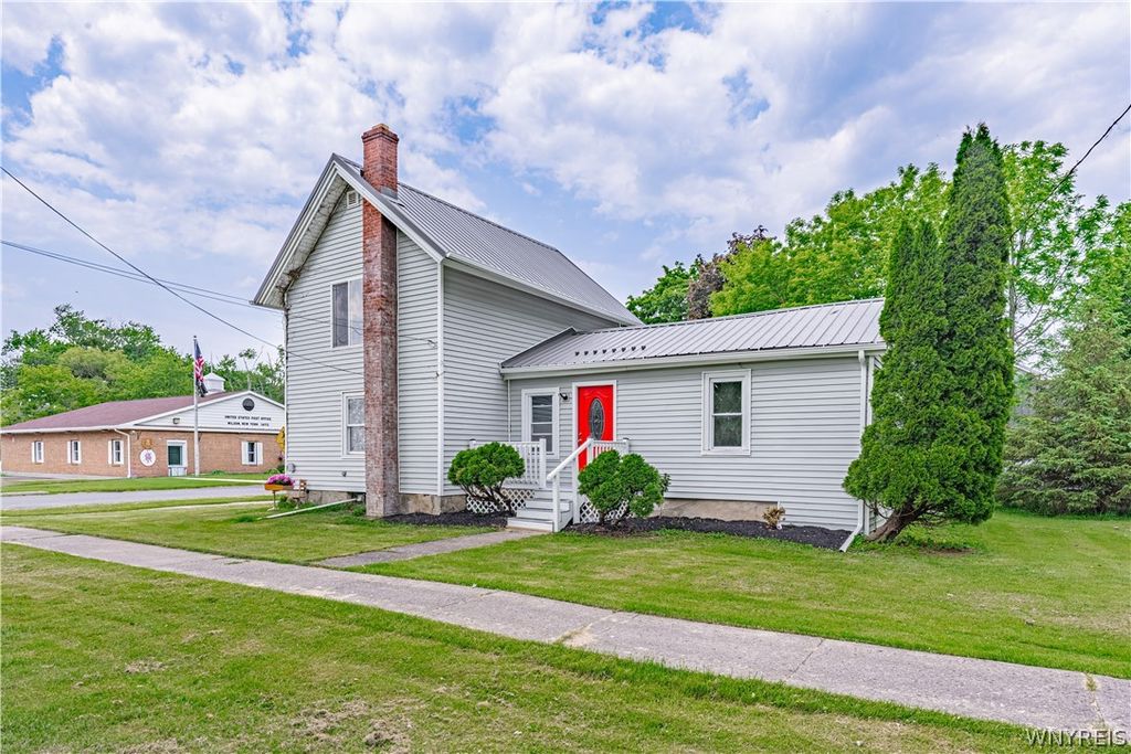 261 Seminary Street, Wilson, NY 14172