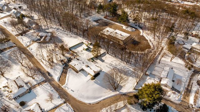 1 Barway Lane, Cumberland, RI 02864