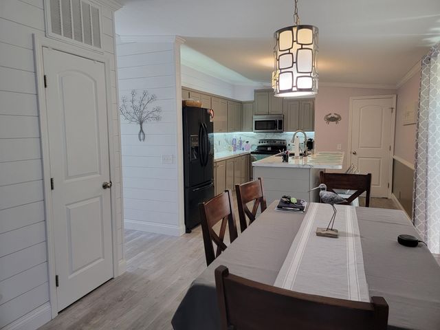 8606 Bragg Dr., Myrtle Beach, SC 29588