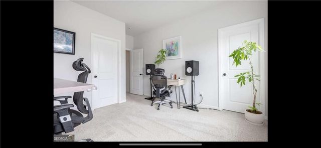 565 LANCE VIEW Lane, Lawrenceville, GA 30045