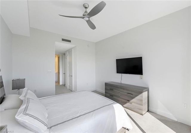 1111 Central AVE 417, Naples, FL 34102