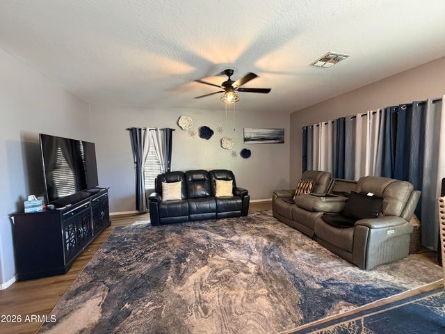 8508 N 64TH Lane, Glendale, AZ 85302