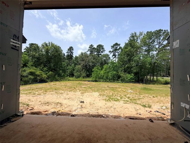343 Louvenia Court, Pinehurst, TX 77362