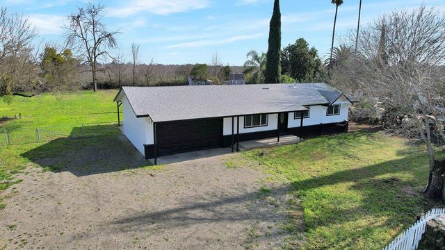 962 Gilstrap Ave, Gridley, CA 95948