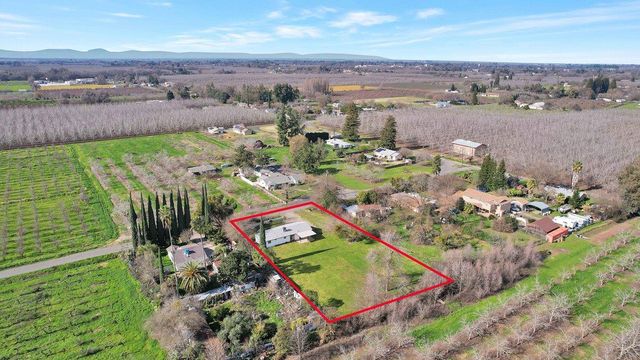 962 Gilstrap Ave, Gridley, CA 95948