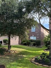 115 N Hawkhurst Circle, Magnolia, TX 77354