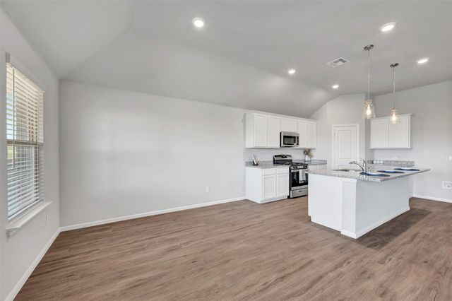 5003 Bee Balm Lane, Sanger, TX 76266