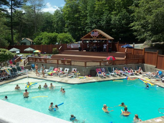12 Streamside Rd Unit 7, Campton, NH 03223