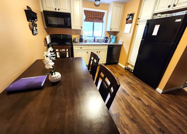 12 Streamside Rd Unit 7, Campton, NH 03223