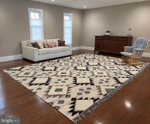 1639 WINDING WAYE LN, Silver Spring, MD 20902