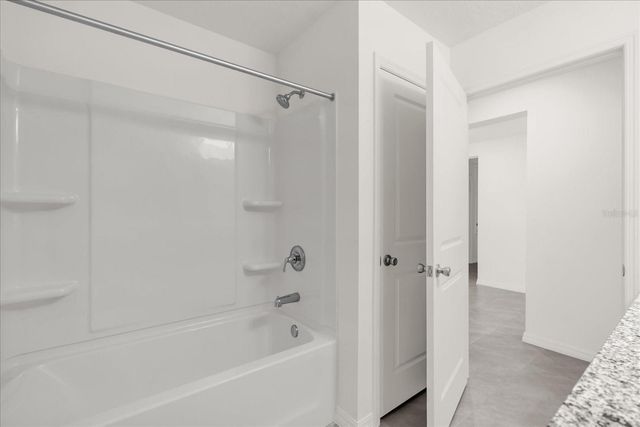 568 MAHOGANY WAY, Dundee, FL 33838