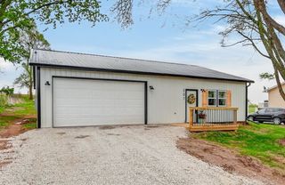 207 S East Avenue, Lacona, IA 50139