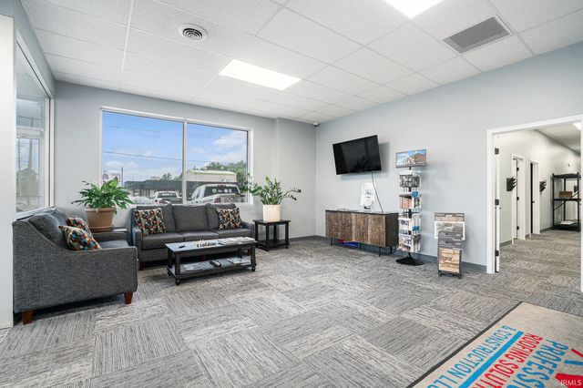 322 N Detroit Street, Warsaw, IN 46580