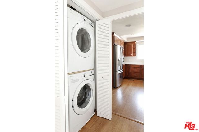 150 Anita Drive, Pasadena, CA 91105