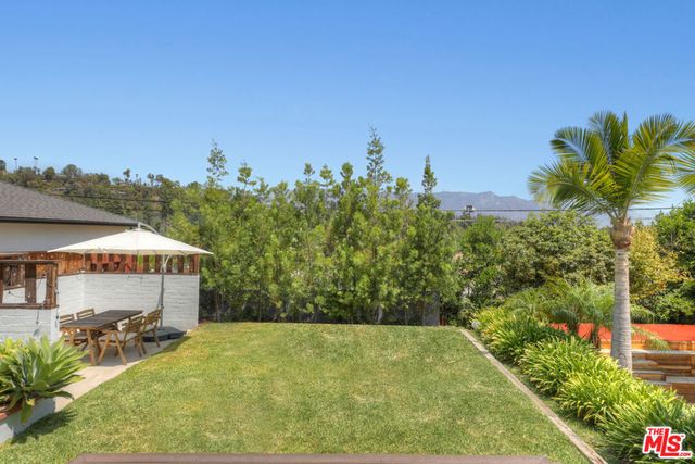 150 Anita Drive, Pasadena, CA 91105