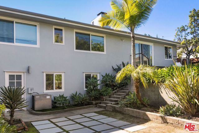 150 Anita Drive, Pasadena, CA 91105