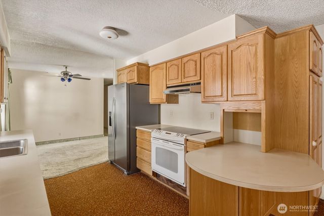 142 Inglewood Drive, Longview, WA 98632