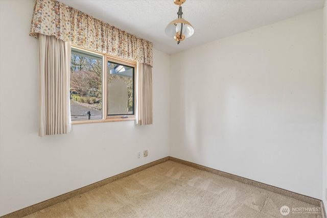 142 Inglewood Drive, Longview, WA 98632
