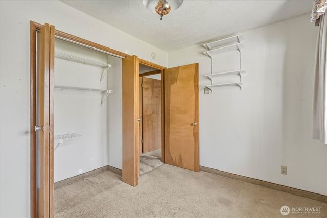 142 Inglewood Drive, Longview, WA 98632