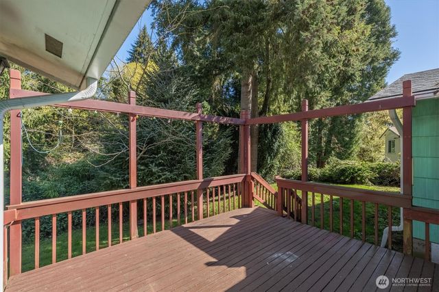 142 Inglewood Drive, Longview, WA 98632