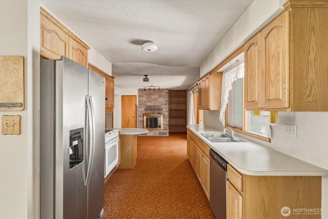 142 Inglewood Drive, Longview, WA 98632