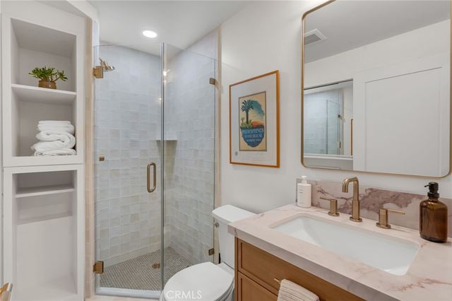 5215 Baza, Woodland Hills, CA 91364
