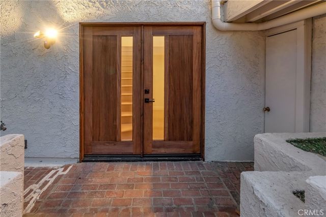 5215 Baza, Woodland Hills, CA 91364