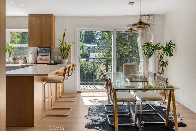 5215 Baza, Woodland Hills, CA 91364