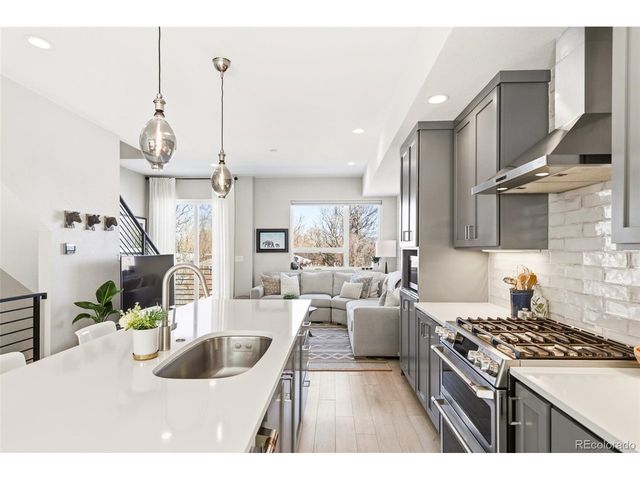 1635 Harlan St 4, Lakewood, CO 80214