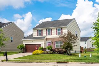 1275 Crystal Harbour Drive, Fairborn, OH 45324