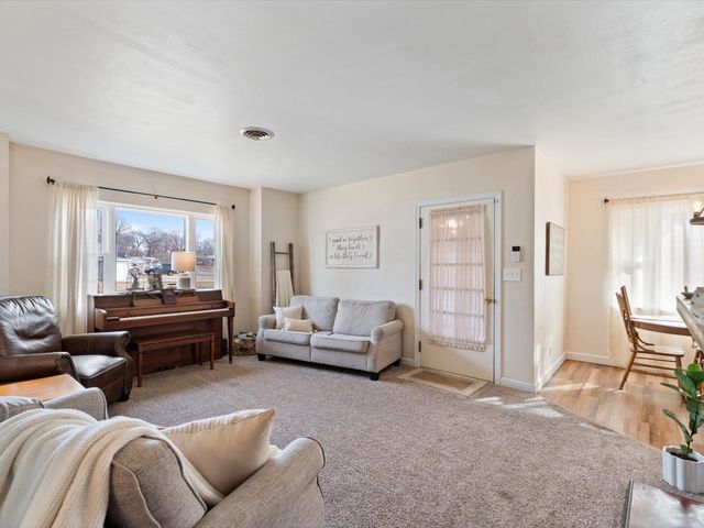 2414 28th Avenue, Rock Island, IL 61201