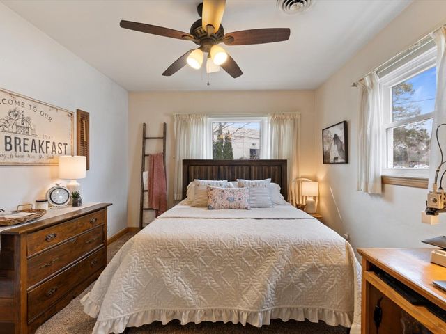 2414 28th Avenue, Rock Island, IL 61201