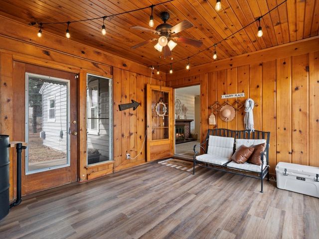 2414 28th Avenue, Rock Island, IL 61201