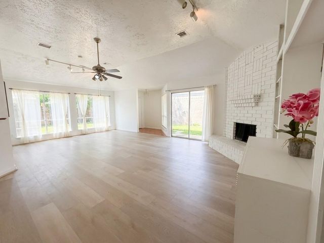 16034 Glen Mar Drive, Houston, TX 77082